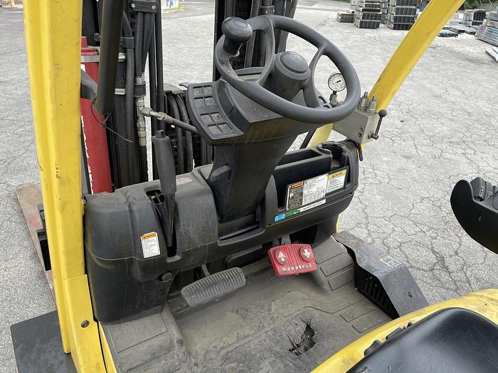 Used 10,000 POUND HYSTER S100FTBCS  MFG. 2012 WITH FORKS
