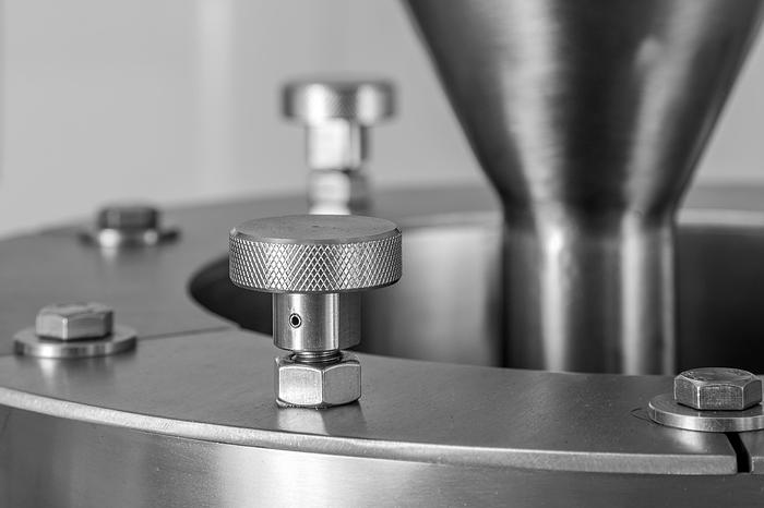 Automatic Capsule Filling Machine Model: DE 7200