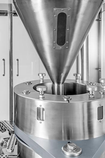 Automatic Capsule Filling Machine Model: DE 7200