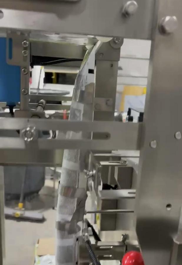 Sachet Filling and Sealing Machine for Creams, Gels and other similar products