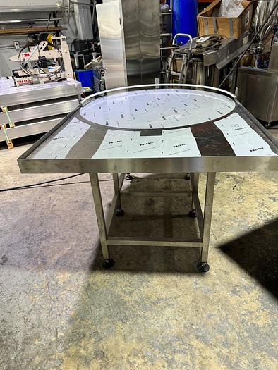 DE-48 Accumulation Rotary Tables with or without Unscrambler