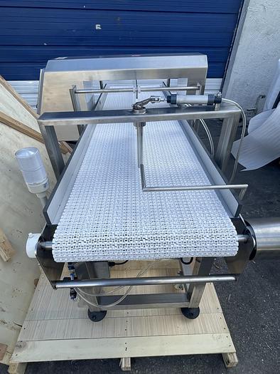 Conveyors with Modular Belts