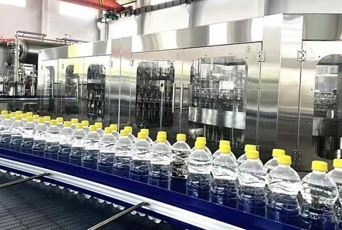 Automatic High Speed for Carbonated Beverage Filling Line-Washing, Filling and Capping