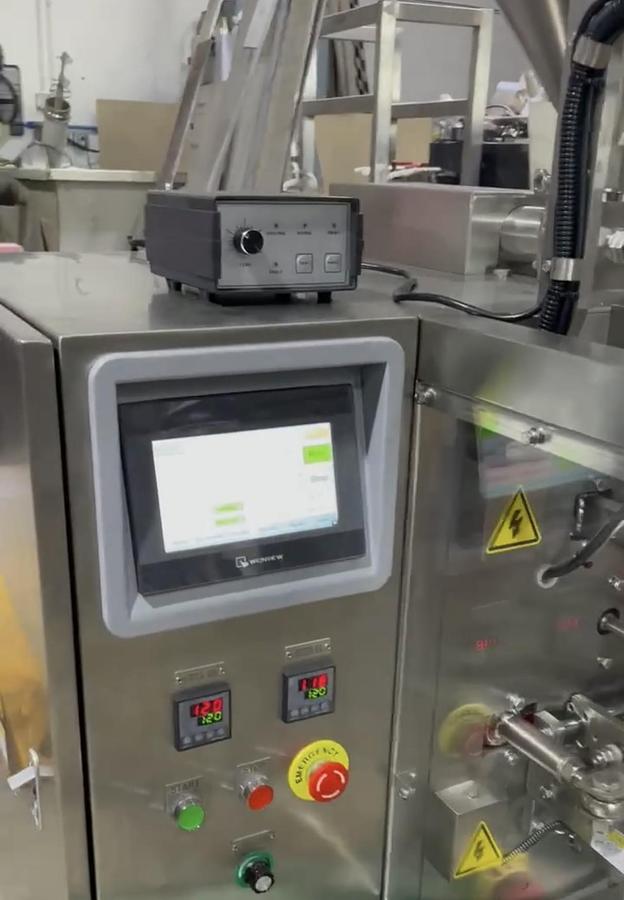 Sachet Filling and Sealing Machine for Creams, Gels and other similar products