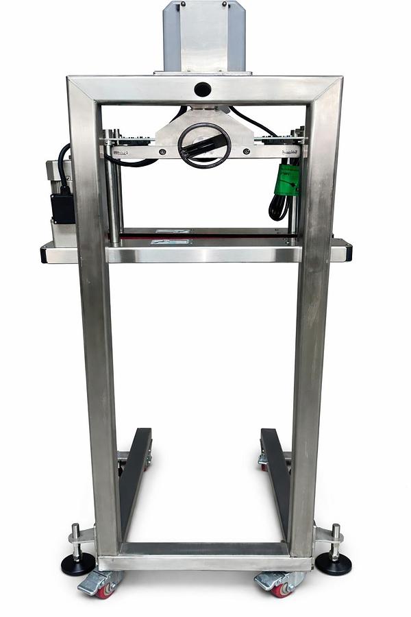 Hugger Belt Transfer Conveyor for Bottom Coding and Other Applications/ 24 inches long/Model DE 80
