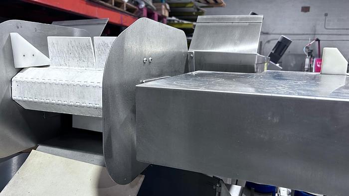 Used KAPS ALL-FEED SYSTEM/ ALL BOTTLE ORIENTAINER -MODEL AU-3