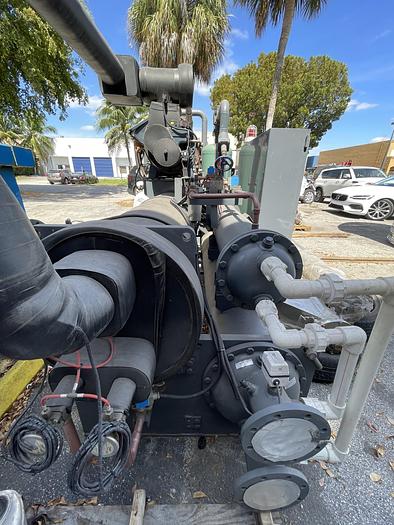 Used Low Temperature  Screw Chiller With Stainless Steel Tank And 2 Pumps-brand Huateng