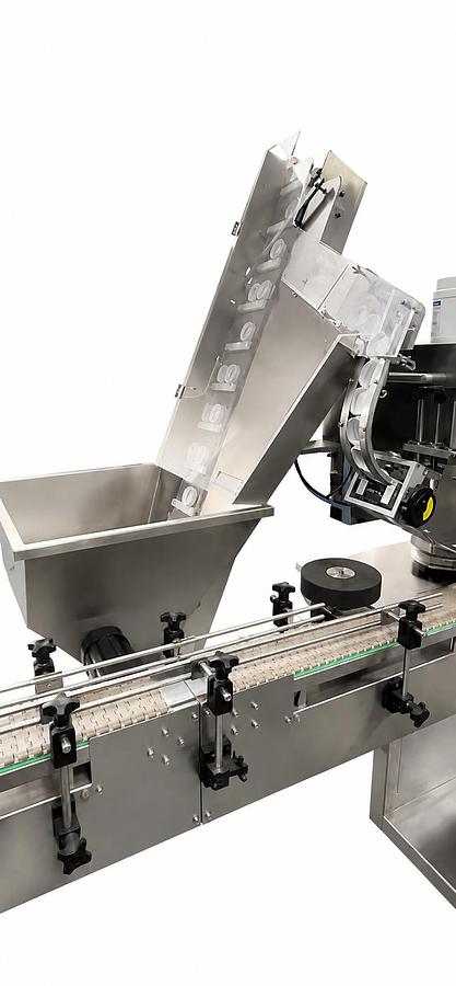 Automatic Adjustable Capping Machine with Inspection System-up to 150mm Cap Size with Inspection System