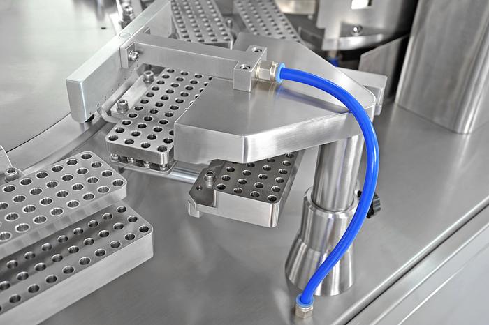 Automatic Capsule Filling Machine Model: DE 7200