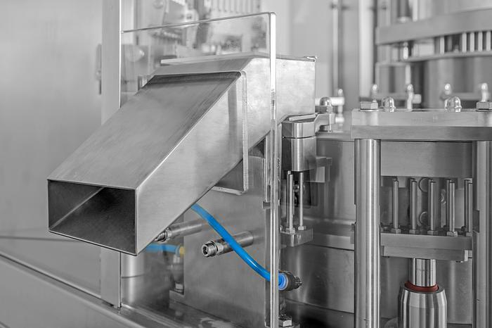 Automatic Capsule Filling Machine Model: DE 7200