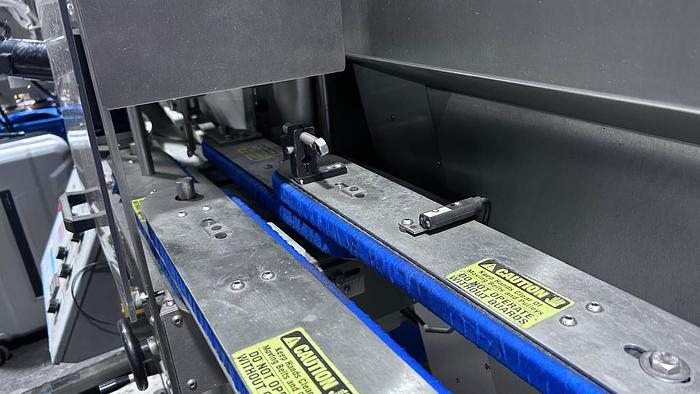 Used KAPS ALL-FEED SYSTEM/ ALL BOTTLE ORIENTAINER -MODEL AU-3