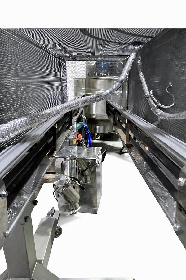 Used HEAT TUNNEL BRAND AXON