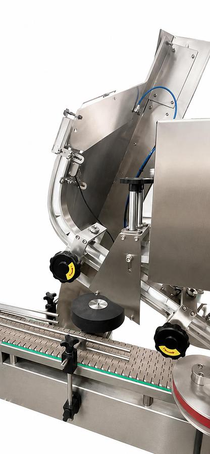Automatic Adjustable Capping Machine with Inspection System-up to 150mm Cap Size with Inspection System
