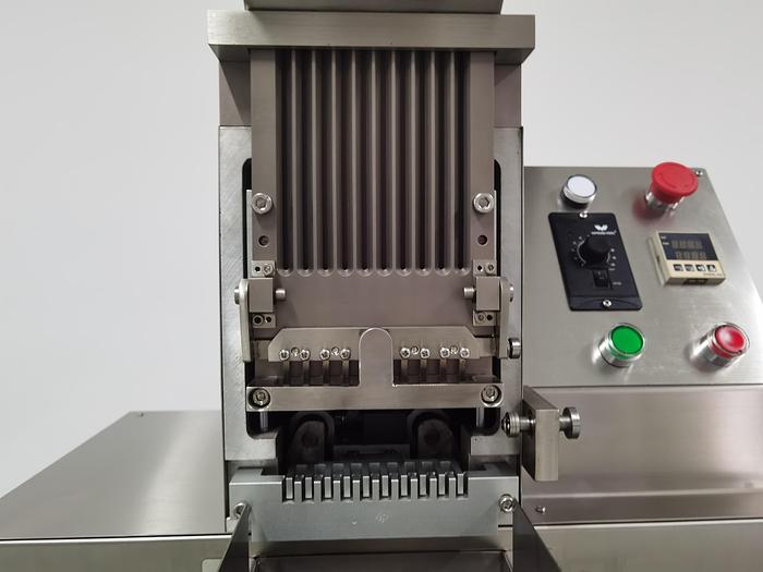 Automatic Capsule Counting and Filling Machines