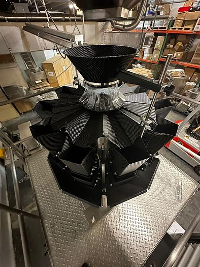 FULLY AUTOMATIC GUMMIES AND SIMILAR PRODUCTS FILLING MACHINE