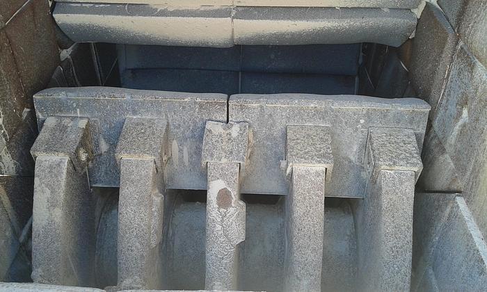 Usado Moinho de maxilas Lokomo CL100