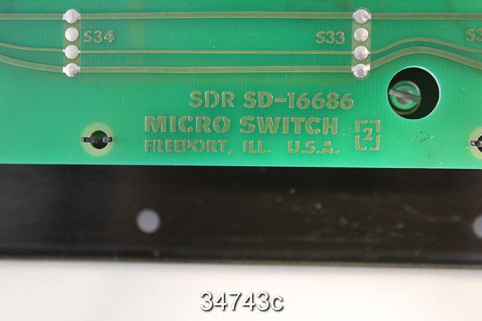 Used Honeywell 8SD21-1 Sensing Control 8-Port with SD-16686 Micro Switch Board #34743