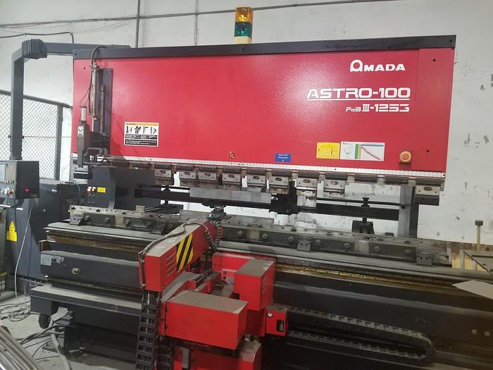 2001 138 Ton Amada Astro-100 FBD-III-1253 CNC Robotic Press Brake