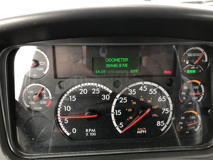 Used 2017 Freightliner M2 106 Elliott G85R Sign Crane - MW3504