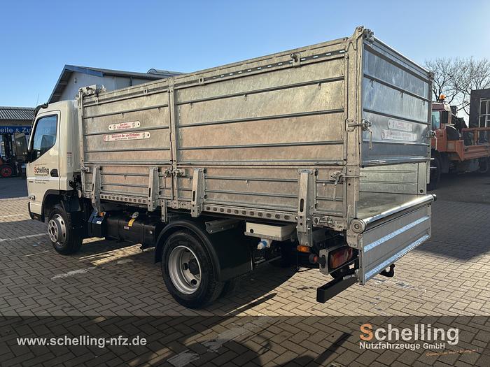 Gebraucht FUSO 7C15 mit Transportband