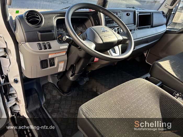 Gebraucht FUSO 7C15 mit Transportband