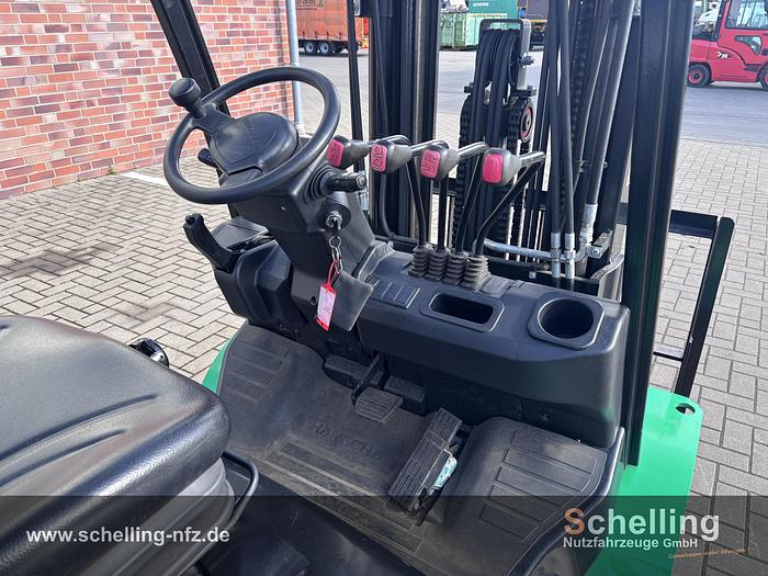 Gebraucht Hangcha 2,5 to Elektrostapler