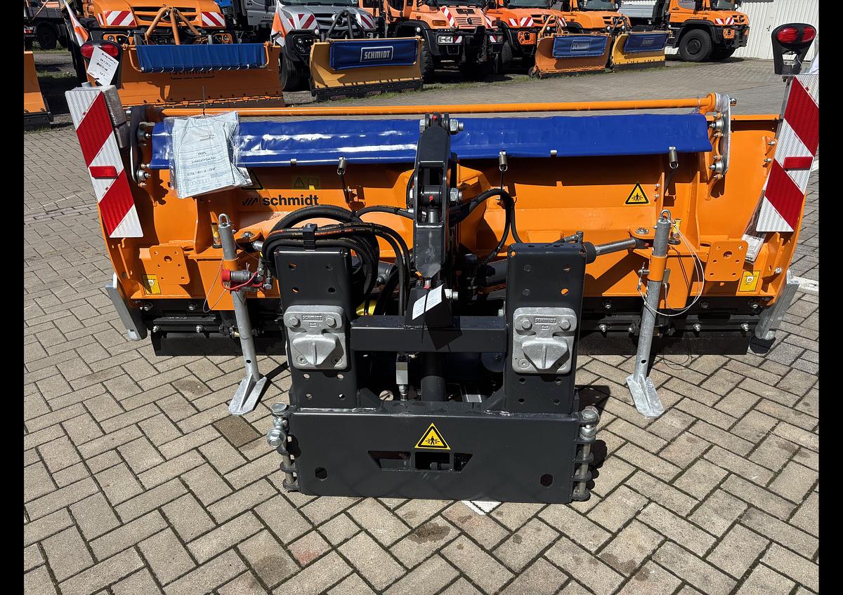 Aebi Schmidt CP2 Schneepflug