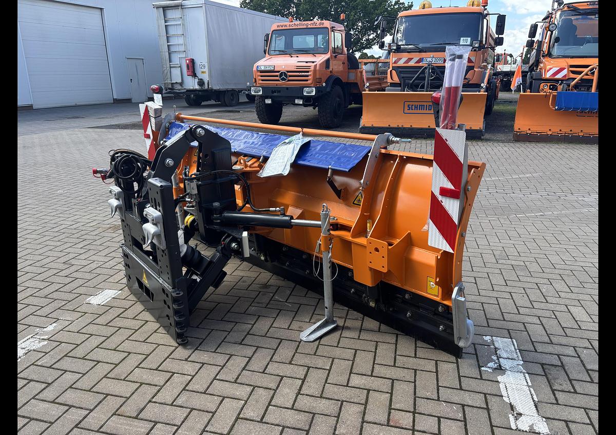 Aebi Schmidt CP3 Schneepflug