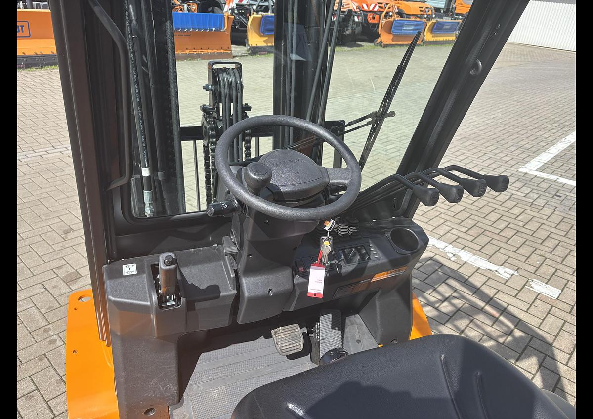 2025 Hangcha CPD30-XEY2HA-SI