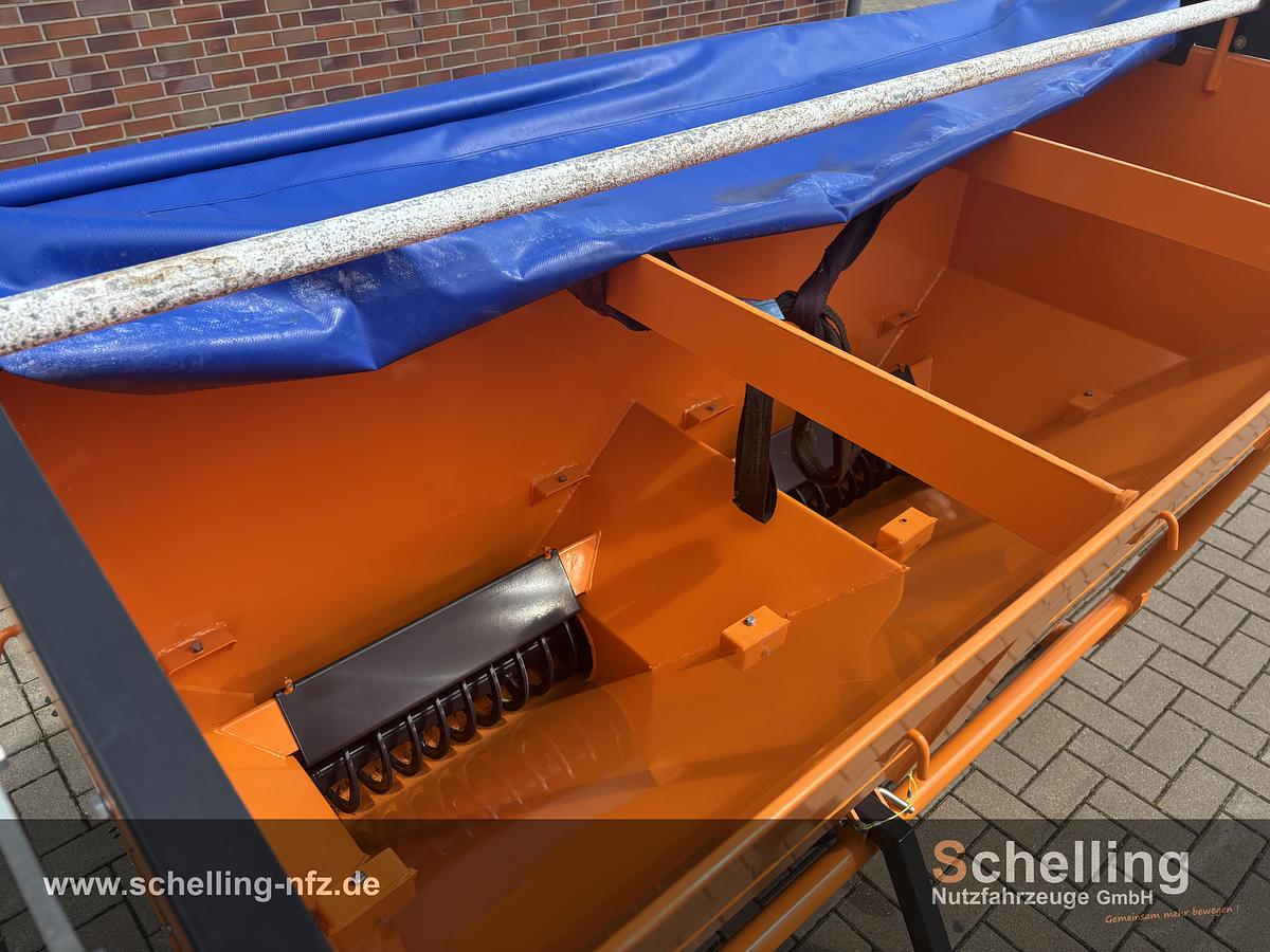 Gebraucht Schmidt Traxos S12 Schlepperstreuer