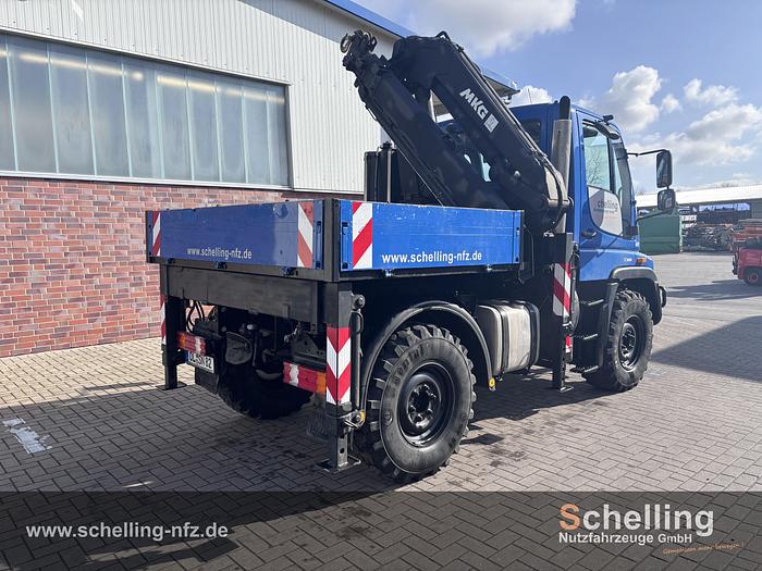 Gebraucht Unimog U300 mit MKG Kran