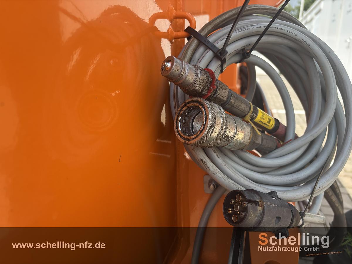Gebraucht Schmidt Traxos S12 Schlepperstreuer