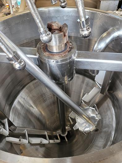 Used Homogenizator próżniowy „KORUMA”- nierdzewny