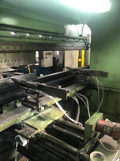 Used 1981 Bystronic Hammerle AP CNC 200 SID (4M/200T)