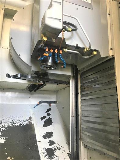 Used 2005 Haas MDC-500 Mill Drill Center