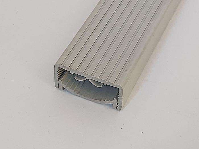 15m Sammelschienen Abdeckprofil, SV 3092, 1m x 40mm, Rittal neuwertig