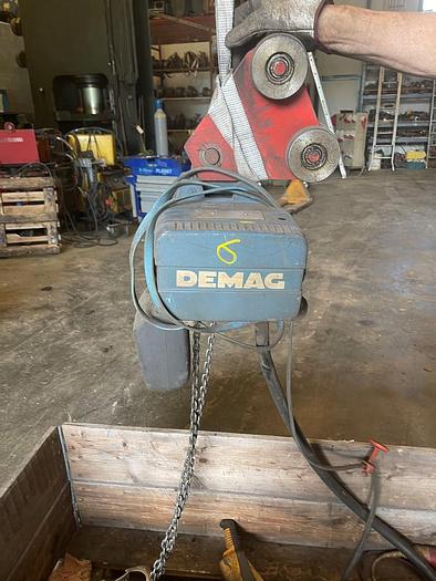 Usato GRU A BANDIERA 6