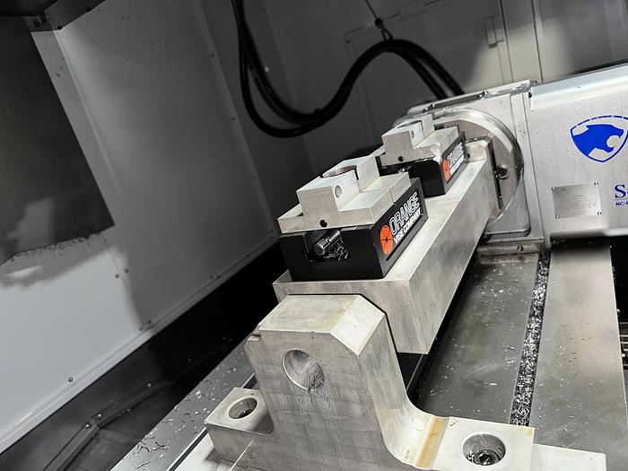 Used 2021 DOOSAN DNM 5700 4-Axis CNC Vertical Machining Center