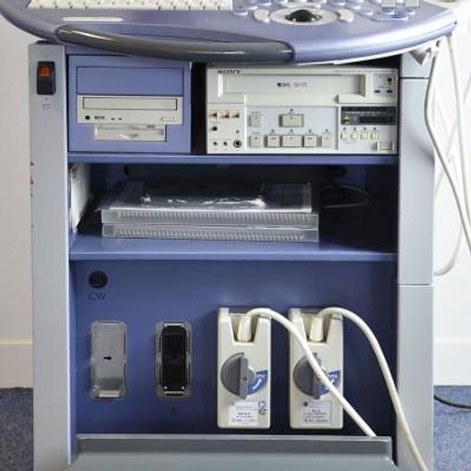 D'occasion ECHOGRAPHE GENERAL ELECTRIC VOLUSON 730 EXPERT 2002
