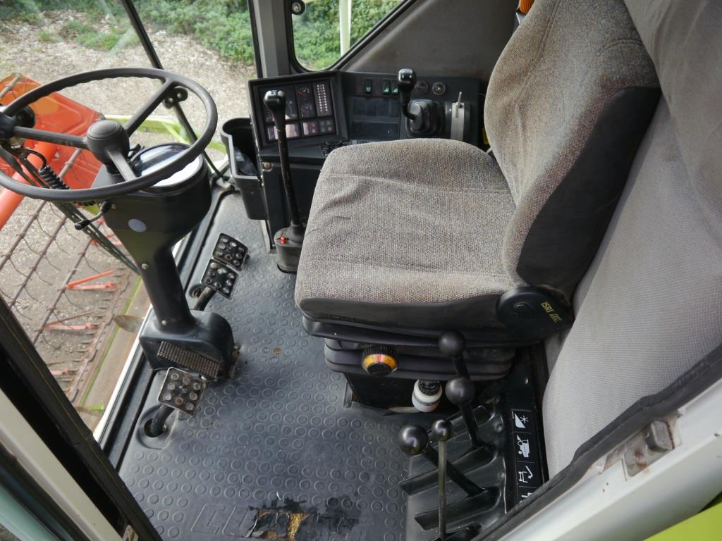 Used Claas Dominator 98 Maxi Combine Harvester