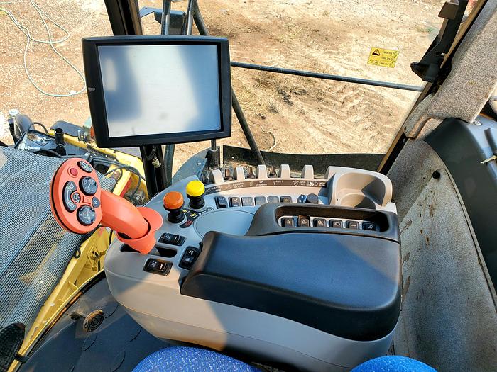 Used 2013 New Holland FR850