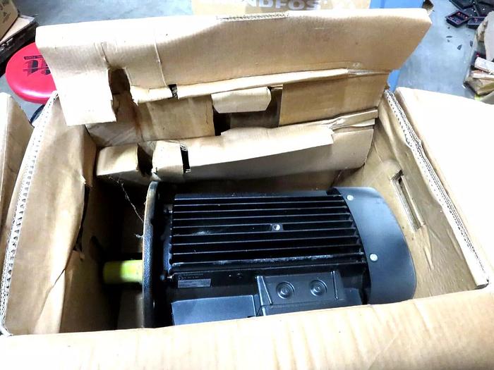 Used Grundfos MG100LC-2 Motor Electric 3.0KW 380-415DV 50HZ B05