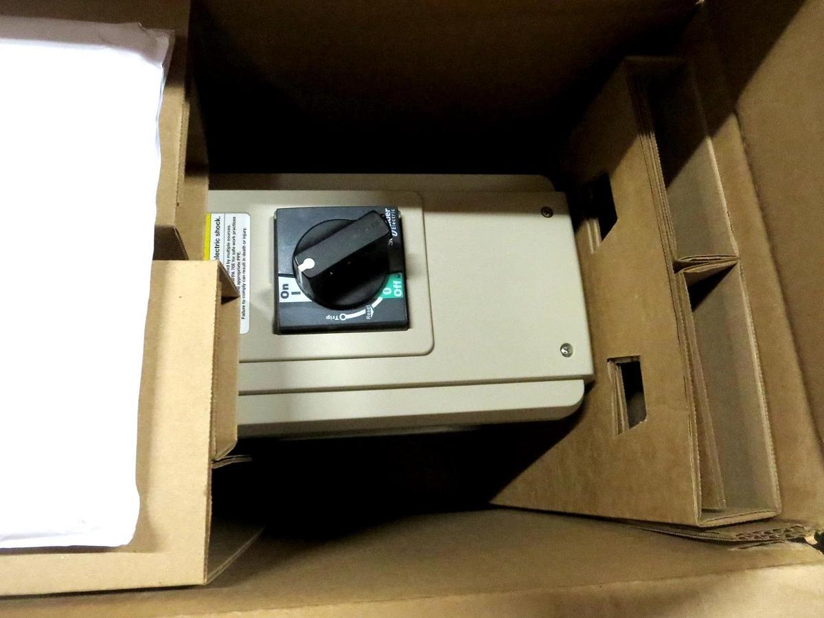 Yaskawa HV600 H6BPB027PMB Variable Frequency Drive VFD 20HP 480VAC 27A 3PH