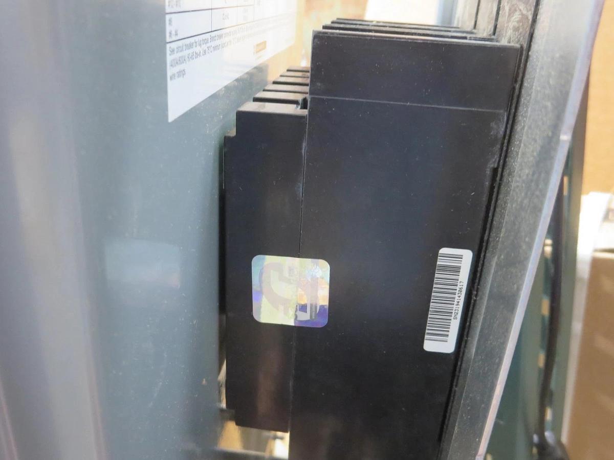 Used Square D 29450954160020001 Load Center 200A 208Y/120 3PH 42 Space