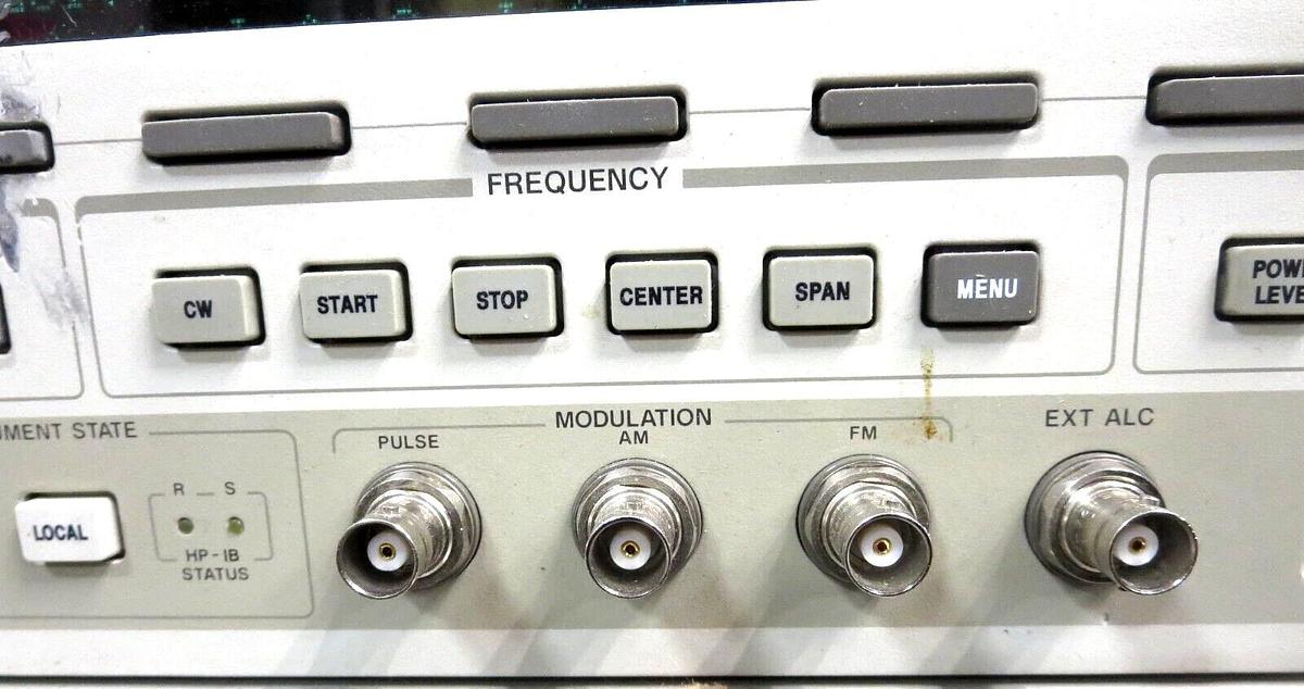 Used Hewlett Packard 83640A Synthesized Sweeper OPT 001 10MHZ-40GHZ See Descrip Used