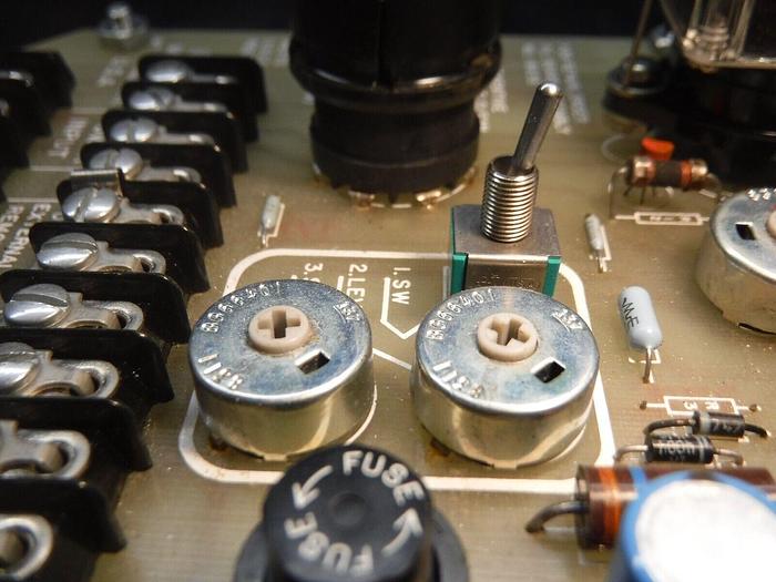 Used McNAB Inc. P/N: 18667 / DWG 18451 Micromhos-CM Specific Conductance Panel Meter