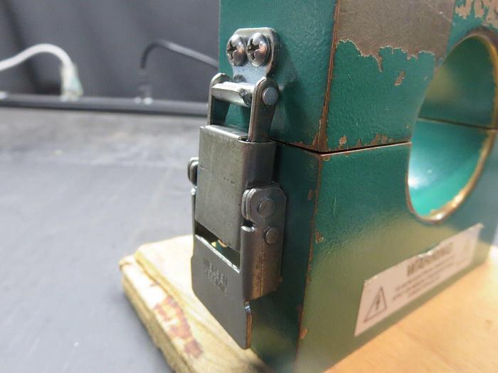 Used Pearson Electronics 6851 Current Monitor Wideband Clamp-On