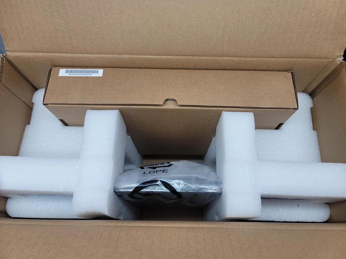 ELO 15In. Touchscreen ESY 15i2-2UWB-0-MT-ZB-4G-1S-W1-64-BK-NS PN: E691852