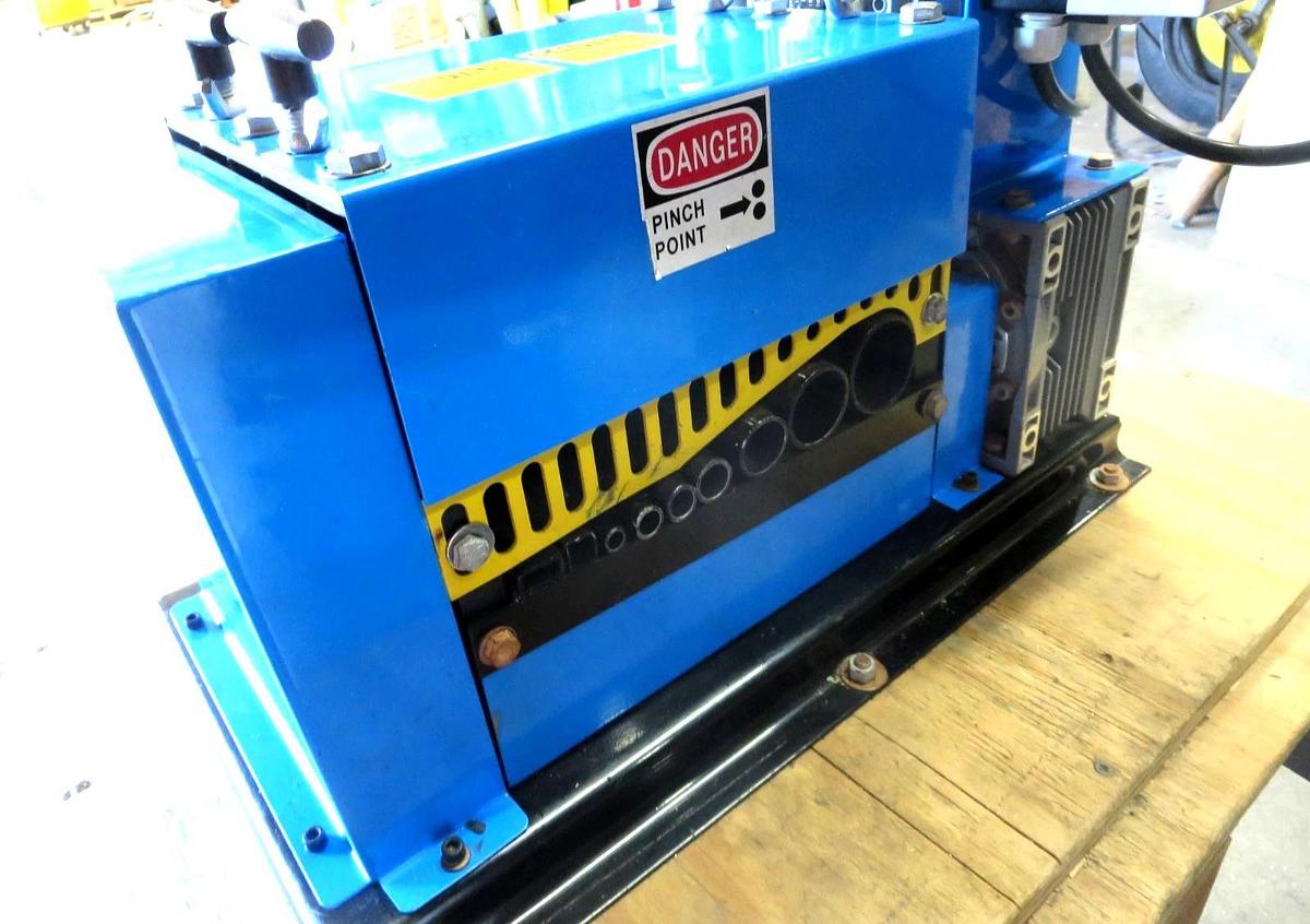 Used Bluerock Mfg. WS-212 Wire Stripper Copper/Aluminum Motorized Industrial