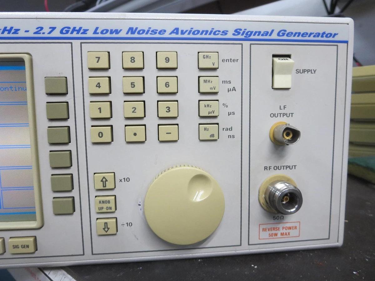 Used IFR 2041 Signal Generator Low Noise 10 KHz - 2.7 GHz Powers On *Parts/Repair*